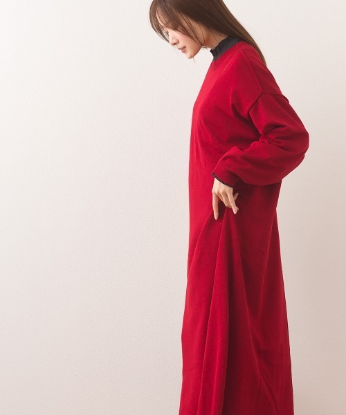 OMNES（オムネス）の「ハイゲージクルーネックリンキングニットロングワンピース（ワンピース・レディース・ダークグレー/レッド/ブラウン・FREE）」の11枚目の写真