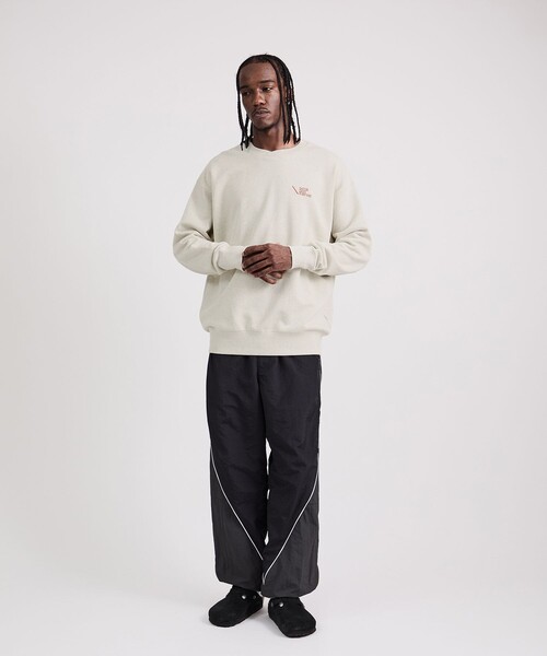 Saturdays NYC(サタデーズ ニューヨークシティ )の「Bowery Loofah Collar Sweatshirt(スウェット・メンズ・オフホワイト/ネイビー/ワイン・L/M/S/XL/X-SMALL/XXL)」の14枚目の写真