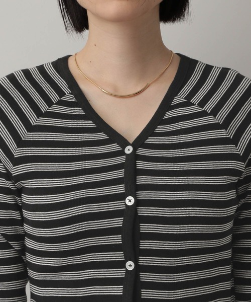 A part by(アパートバイ)の「【別注】millerボーダーVネックカーディガン(Tシャツ/カットソー・レディース・ブラウン/ネイビー/ブラック・FREE)」の12枚目の写真