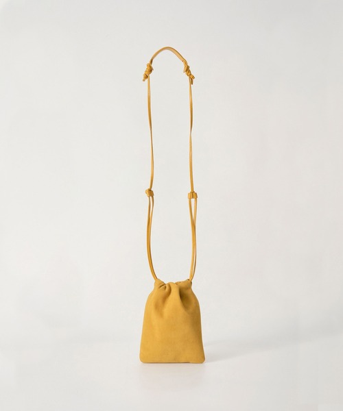 NOTHING WRITTEN(ナッシングリトゥン)の「NOTHING WRITTEN / ナッシングリトゥン Fatu shoulder mini bag(ショルダーバッグ・レディース・マスタード・FREE)」の1枚目の写真