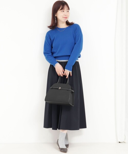 MICO COULIER（ミコクリエ）の「カシミヤ100 配色クルーネックプルオーバーニット（ニット/セーター・レディース・ロイヤルブルー/グレイッシュブルー/ライトパープル/ピンク/ピンク系その他・38）」の6枚目の写真