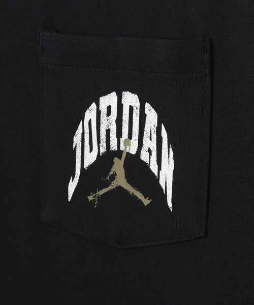 JORDAN BRAND(ジョーダンブランド)の「JORDAN BRAND M J BRK RLT LS POCKET CREW / ジョーダン ブランド ジョーダン BRK RLT ポケット L/S クルー / NIKE【SP】(Tシャツ/カットソー・メンズ・ブラック・XXL/XL/L/M/S)」の4枚目の写真