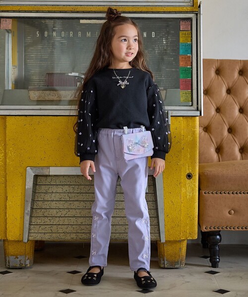 ANY（エニィ）の「袖チュール トレーニャー（スウェット・キッズ・ライラック系/ブラック系・130/120/110）」の21枚目の写真