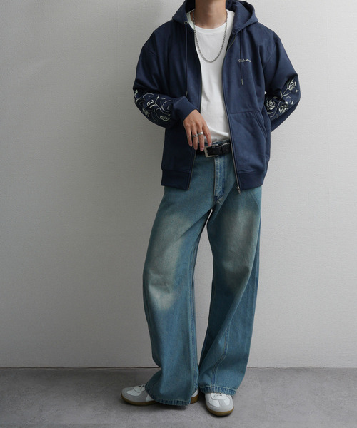 NILWAY（ニルウェイ）の「裏起毛カットスエード フラワー袖刺繍フルジップパーカー（パーカー・メンズ・ネイビー系/チャコールグレー/ブラウン/アイボリー・LARGE/MEDIUM）」の16枚目の写真