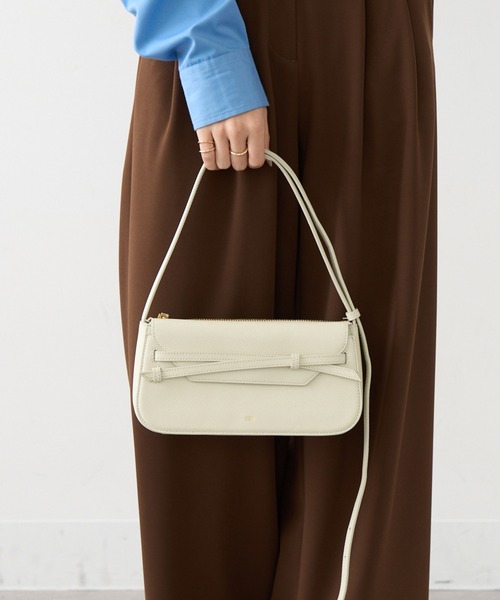 tov（トーヴ）の「【TOV】26SS新作 MIMI POCHETTE（ショルダーバッグ・レディース・グレイッシュベージュ/アイボリー/ブラック・FREE）」の9枚目の写真