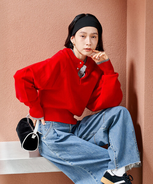 FREAK'S STORE(フリークスストア)の「<新色追加>ショート スナップボタン ラグラン ヘンリーネック ニット(ニット/セーター・レディース・ブラック/オフホワイト/グレー/レッド/ブルー/イエロー・フリ-)」の12枚目の写真