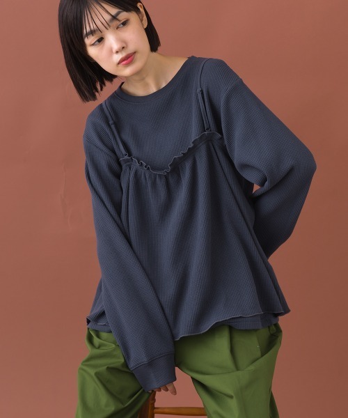 OMNES（オムネス）の「ワッフルビスチェ＆インナーセット レイヤードカットソー（アンサンブル・レディース・アイボリー/ダークグレー・FREE）」の15枚目の写真