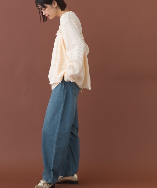 OMNES（オムネス）の「ワッフルビスチェ＆インナーセット レイヤードカットソー（アンサンブル・レディース・アイボリー/ダークグレー・FREE）」の12枚目の写真