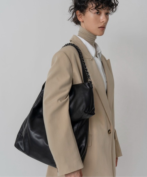 LE VERNIS(ル・ベルニ)の「LE VERNIS(ル・ベルニ)Pouch set tote(トートバッグ・レディース・ベージュ/ブラック/チョコ・FREE)」の2枚目の写真