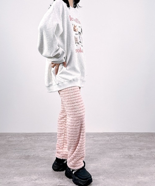 CLOTHY(クロシィ)の「【キュートな癒し系トレーナー♪】ねこプリントBIGスウェット(スウェット・レディース・グレー/チャコールグレー・FREE)」の22枚目の写真