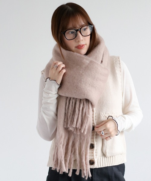 cepo(セポ)の「バルキーマフラー(マフラー・レディース・ベージュ/ライトグレー/ブラック/アイボリー・FREE)」の4枚目の写真