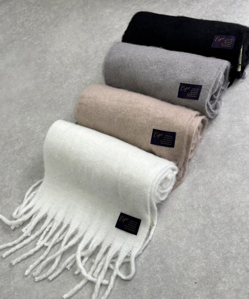 cepo(セポ)の「バルキーマフラー(マフラー・レディース・ベージュ/ライトグレー/ブラック/アイボリー・FREE)」の2枚目の写真