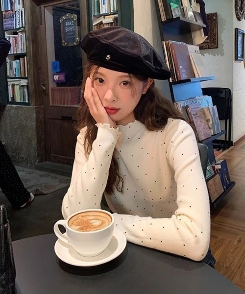 ViViDAY(ビビデー)の「ドット柄ハイネックカットソー(Tシャツ/カットソー・レディース・ブラック/アイボリー・M)」の7枚目の写真