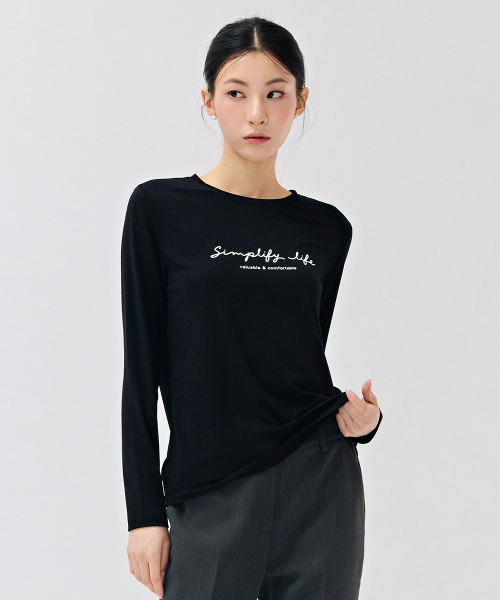 CHASECULT(チェイスカルト)の「女性レタリングベーシックTシャツ-DEZG5151B03(Tシャツ/カットソー・レディース・ブラック・90/85/95)」の3枚目の写真