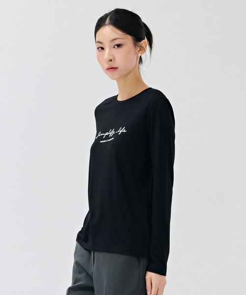 CHASECULT(チェイスカルト)の「女性レタリングベーシックTシャツ-DEZG5151B03(Tシャツ/カットソー・レディース・ブラック・90/85/95)」の5枚目の写真