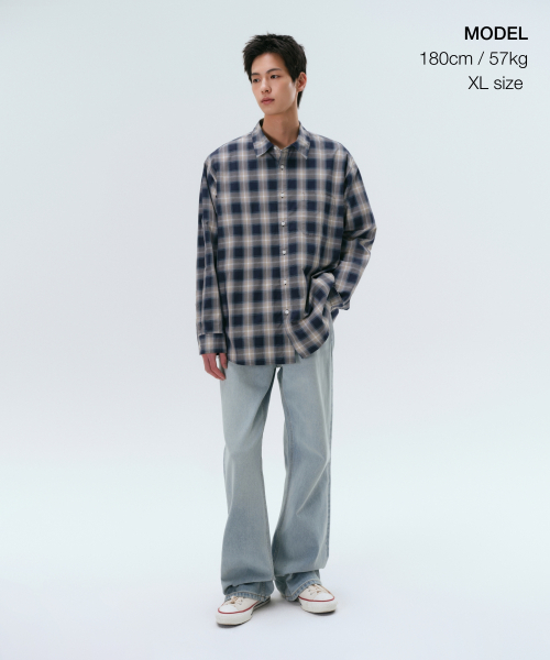 MUSINSA STANDARD（ムシンサスタンダード）の「リラックスドオンブレチェックシャツ[ネイビー/ベージュ]（シャツ/ブラウス・メンズ・その他・SMALL/MEDIUM/LARGE/X-LARGE/XX-LARGE）」の9枚目の写真