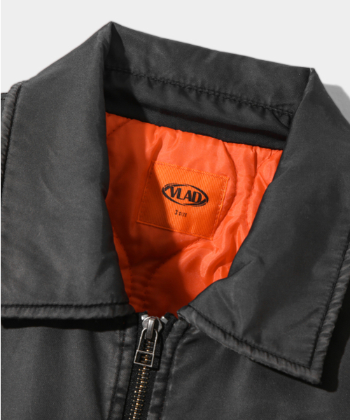 DIMITRI BLACK（ディミトリブラック）の「VLAD ダイングダーティウォッシュドエビエーター航空ジャケット_ブラック（MA-1・レディース・その他・MEDIUM/LARGE）」の5枚目の写真