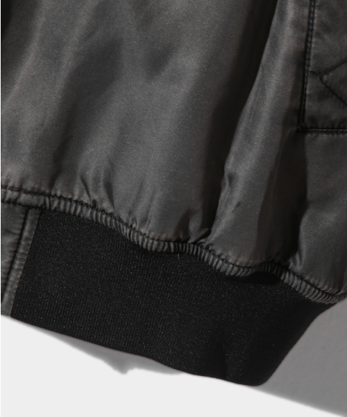 DIMITRI BLACK（ディミトリブラック）の「VLAD ダイングダーティウォッシュドエビエーター航空ジャケット_ブラック（MA-1・レディース・その他・MEDIUM/LARGE）」の12枚目の写真