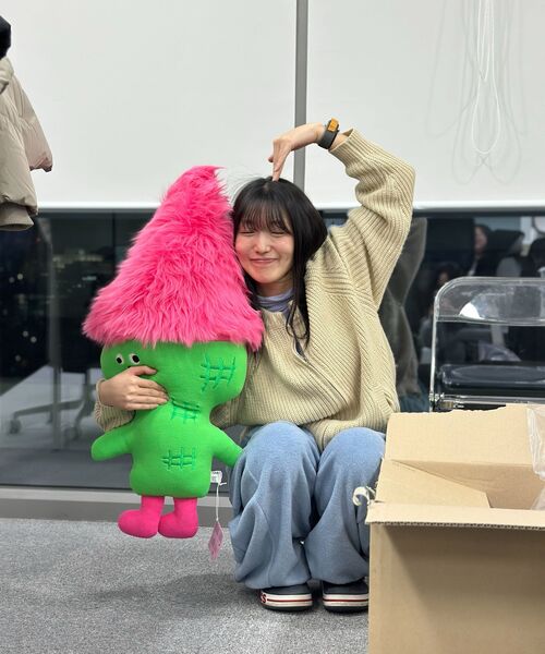 TRILLION(トリリオン)の「ウォッシャブルヘアリーブラシトラックジップアップニット(アイボリー)(ニット/セーター・レディース・その他・X-LARGE/MEDIUM/LARGE)」の11枚目の写真