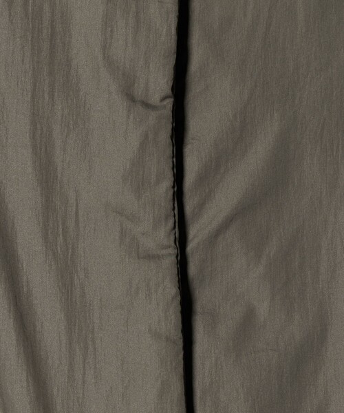 Steven Alan（スティーブンアラン）の「＜AMOMENTO＞PADDED NYLON CROP JUMPER/ブルゾン（ブルゾン・レディース・ブラック/ブラウン系・0）」の8枚目の写真