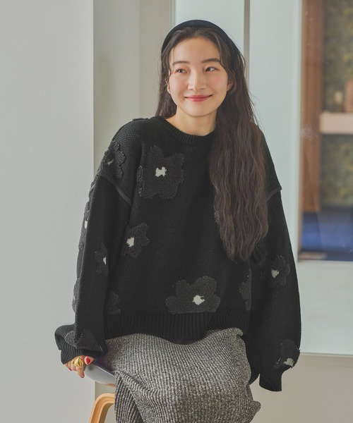 niko and...(ニコアンド)の「フラワージャガードニットプルオーバー(ニット/セーター・レディース・ブラック/ブラウン/アイボリー・MEDIUM/LARGE)」の6枚目の写真