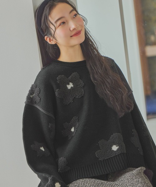 niko and...(ニコアンド)の「フラワージャガードニットプルオーバー(ニット/セーター・レディース・ブラック/ブラウン/アイボリー・MEDIUM/LARGE)」の7枚目の写真