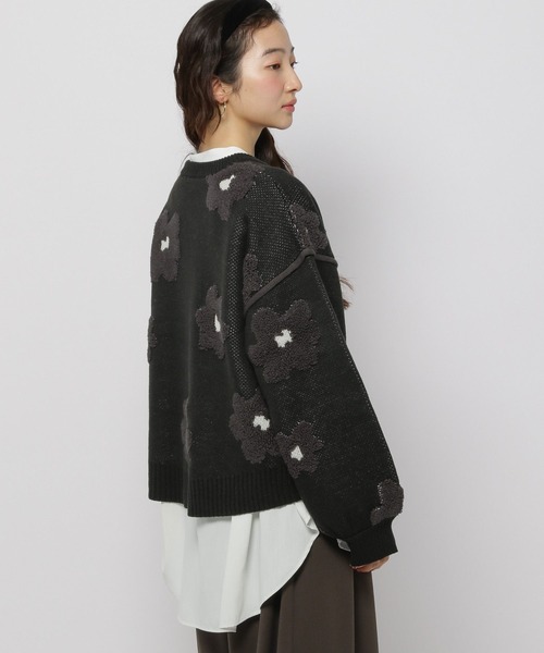 niko and...(ニコアンド)の「フラワージャガードニットプルオーバー(ニット/セーター・レディース・ブラック/ブラウン/アイボリー・MEDIUM/LARGE)」の17枚目の写真