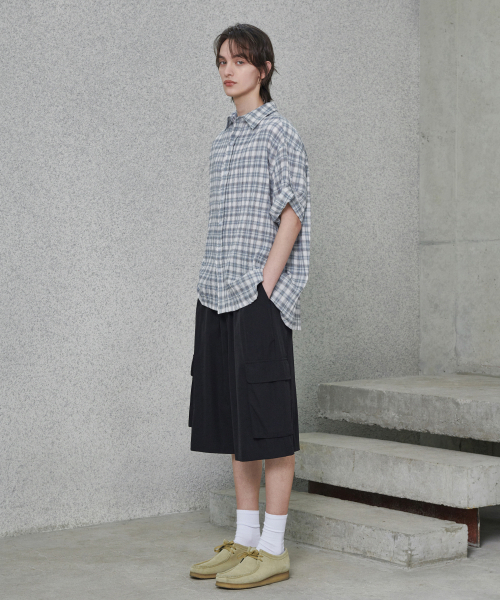 GLW(ジーエルダブリュ)の「ナイロンバミューダカーゴパンツブラック(その他パンツ・レディース・その他・SMALL/MEDIUM/LARGE)」の4枚目の写真