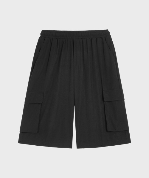 GLW(ジーエルダブリュ)の「ナイロンバミューダカーゴパンツブラック(その他パンツ・レディース・その他・SMALL/MEDIUM/LARGE)」の6枚目の写真
