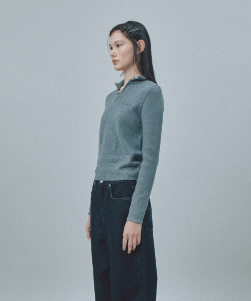Rest&Recreation(レストアンドレクリエーション)の「SLIM FIT HALF ZIP-UP KNIT - GREY(ニット/セーター・レディース・その他・ONE)」の3枚目の写真