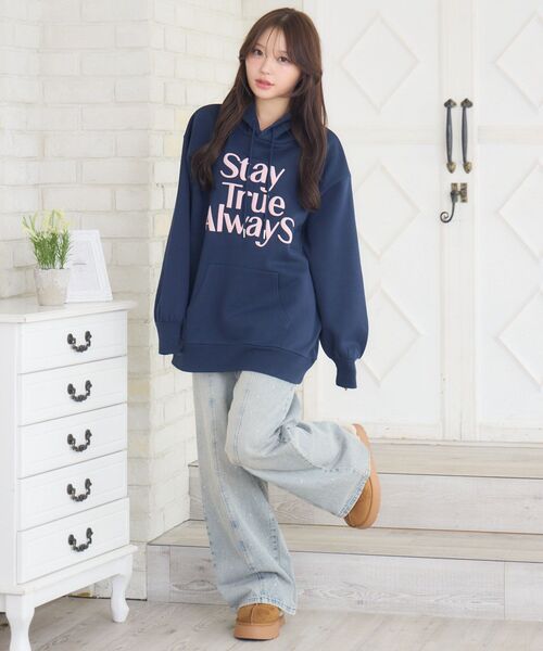 ems excite（エムズエキサイト）の「ロゴBIGパーカー（パーカー・レディース・ダークグレー/ダークブルー/ナチュラル・FREE）」の8枚目の写真