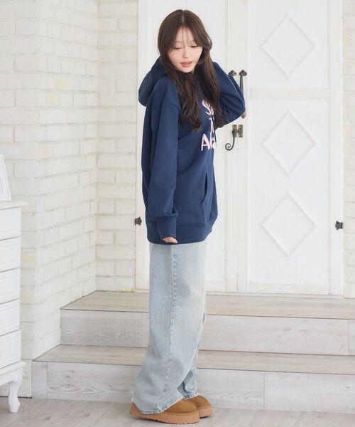 ems excite（エムズエキサイト）の「ロゴBIGパーカー（パーカー・レディース・ダークグレー/ダークブルー/ナチュラル・FREE）」の9枚目の写真