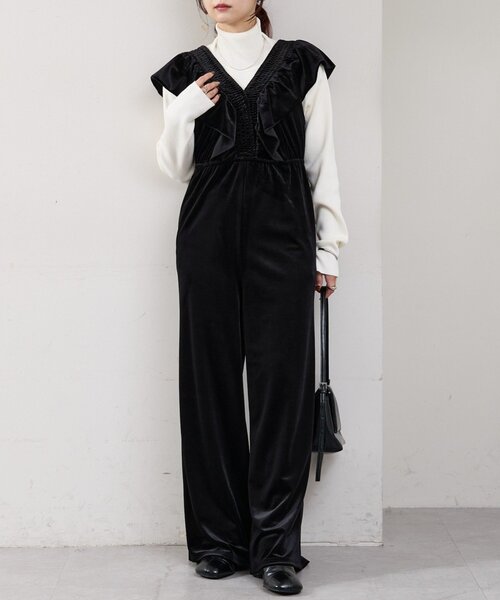 mystic(ミスティック)の「ベロアフリルオールインワン(サロペット/オーバーオール・レディース・ブラック/ブラウン・FREE)」の2枚目の写真