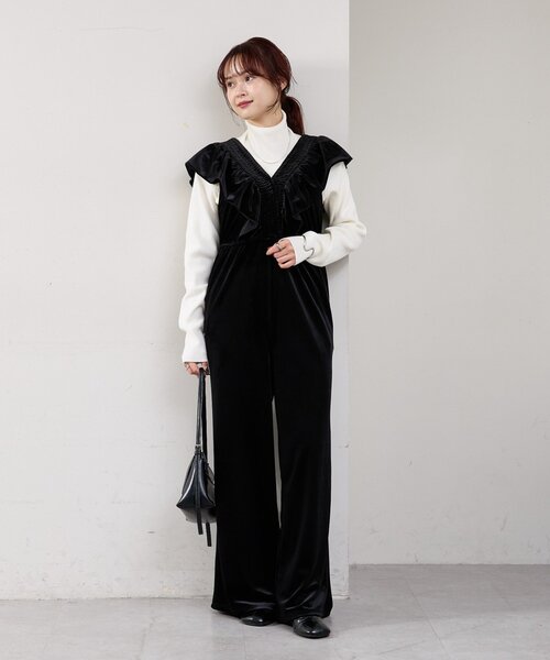 mystic(ミスティック)の「ベロアフリルオールインワン(サロペット/オーバーオール・レディース・ブラック/ブラウン・FREE)」の11枚目の写真