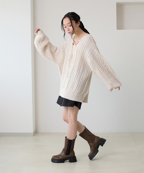 apres jour clair（アプレジュールクレア）の「【apres jour clair】２WAYレースアップケーブルニット（ニット/セーター・レディース・ボルドー/アイボリー/ブラウン系その他/チャコールグレー・フリー/X-LARGE）」の14枚目の写真