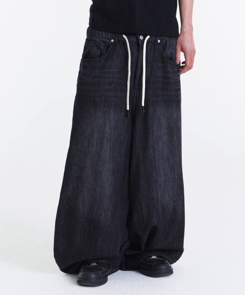 KICHUL(キチョル)の「SUMMER VACATION BALLOON PANTS (WASHED GREY)(デニムパンツ・メンズ・その他・LARGE/MEDIUM/SMALL/X-SMALL)」の4枚目の写真