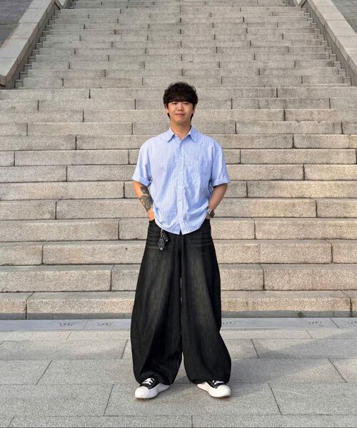 KICHUL(キチョル)の「SUMMER VACATION BALLOON PANTS (WASHED GREY)(デニムパンツ・メンズ・その他・LARGE/MEDIUM/SMALL/X-SMALL)」の11枚目の写真