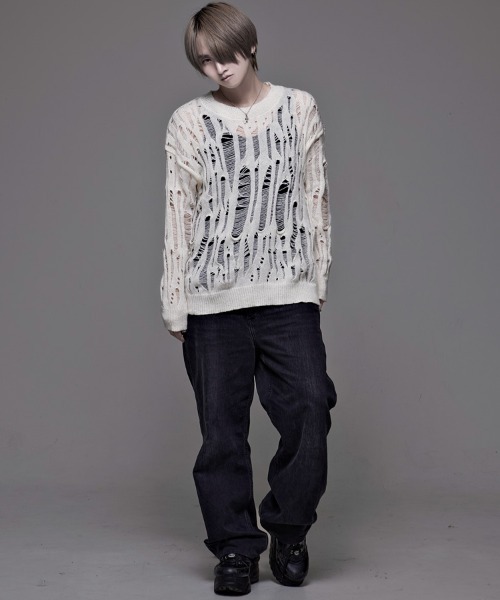 NOVESSEL（ノベセル）の「『NOVESSEL/ノベセル』ダメージニット【Y】【CN】（ニット/セーター・レディース・ホワイト/ブラック・FREE）」の12枚目の写真
