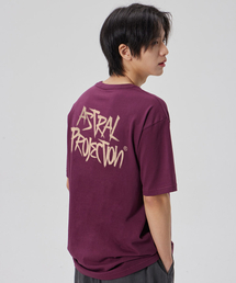 [グラフィティ]コットンルーズフィット半袖Tシャツ_プラムパープル