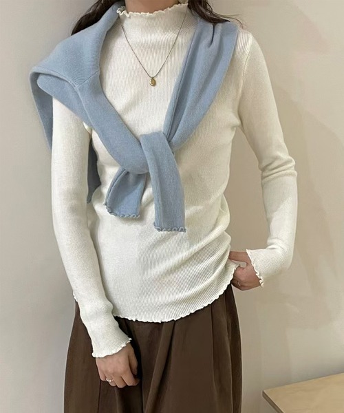 DAY CLOSET（デイ クローゼット）の「【大人の華やぎニット】長袖ハイネックメロウフリルニットトップス レディース（ニット/セーター・レディース・グレー/アイボリー/ブラック/ピンク/オートミール/ボルドー・FREE）」の7枚目の写真