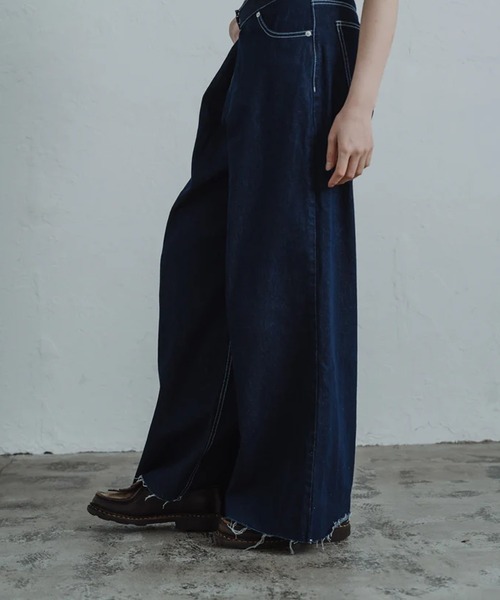 merrylatte（メリーラテ）の「front hook wide denim pants（デニムパンツ・レディース・ブルー/インディゴブルー・S/M）」の10枚目の写真