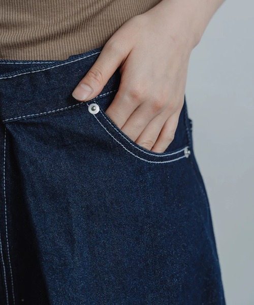 merrylatte（メリーラテ）の「front hook wide denim pants（デニムパンツ・レディース・ブルー/インディゴブルー・S/M）」の8枚目の写真