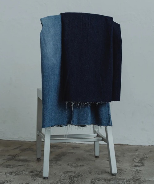 merrylatte（メリーラテ）の「front hook wide denim pants（デニムパンツ・レディース・ブルー/インディゴブルー・S/M）」の6枚目の写真