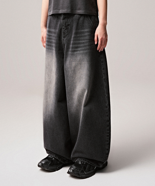ZENDUST(ジェンダスト)の「Rothen Wide Denim Pants VINTAGE BLUE(デニムパンツ・レディース・ブルー・X-SMALL/SMALL/MEDIUM/LARGE/XX-SMALL)」の2枚目の写真