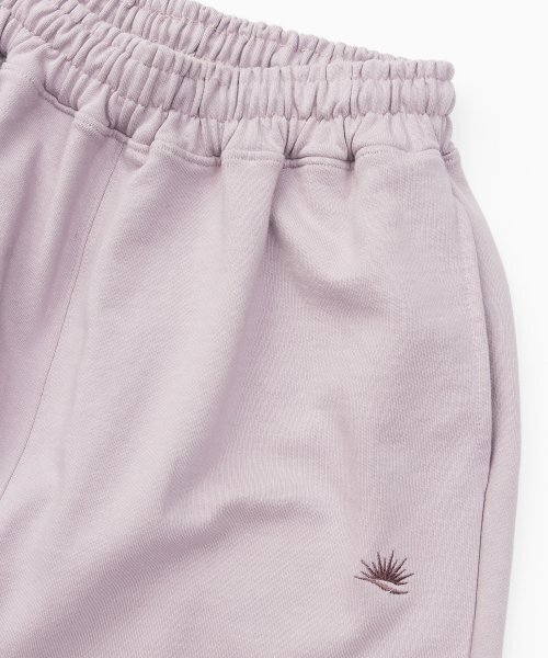 SUNDAY FRUIT MARKET(サンデーフルーツマーケット)の「SFM SWEAT PANT LAVENDER(スウェットパンツ・メンズ・その他・MEDIUM/LARGE)」の3枚目の写真