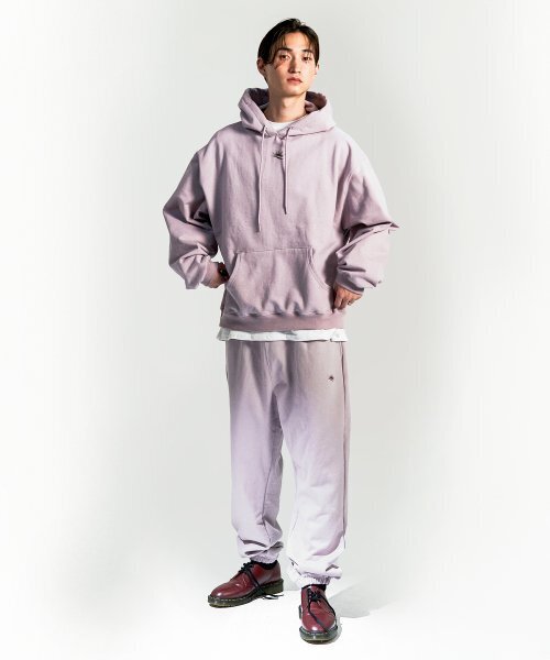 SUNDAY FRUIT MARKET(サンデーフルーツマーケット)の「SFM SWEAT PANT LAVENDER(スウェットパンツ・メンズ・その他・MEDIUM/LARGE)」の5枚目の写真