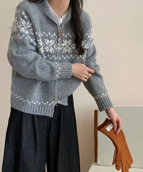 gossip！ロサンゼルス（ゴシップロサンゼルス）の「ノルディックパターン ジップアップセーター（ニット/セーター・レディース・オフホワイト/グレー・FREE）」の19枚目の写真
