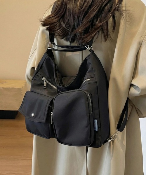 cammie(キャミー)の「ポケット付きショルダーバッグ(ショルダーバッグ・レディース・アイボリー/ブラック/キャメル・F)」の8枚目の写真