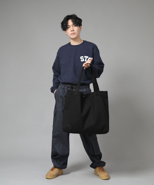SAINTCREW（セントクルー）の「ボタンオープンビッグサイズショルダーバッグ BOB-117 ブラック（エコバッグ/サブバッグ・メンズ・その他・フリー）」の4枚目の写真