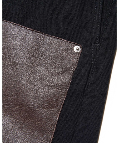 uniform experiment(ユニフォームエクスペリメント)の「LEATHER DOUBLE KNEE DENIM PAINTER PANTS(デニムパンツ・メンズ・ブラック/インディゴブルー・2/1/4/3/5)」の6枚目の写真